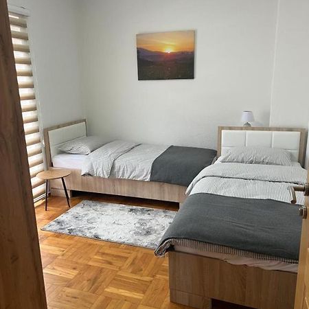 Teal Apartments Bihać Buitenkant foto