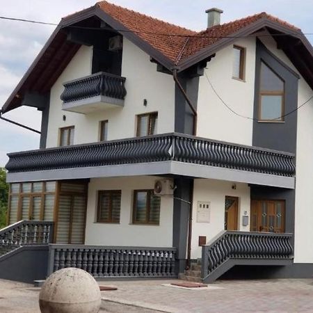 Teal Apartments Bihać Buitenkant foto