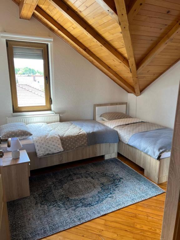 Teal Apartments Bihać Buitenkant foto