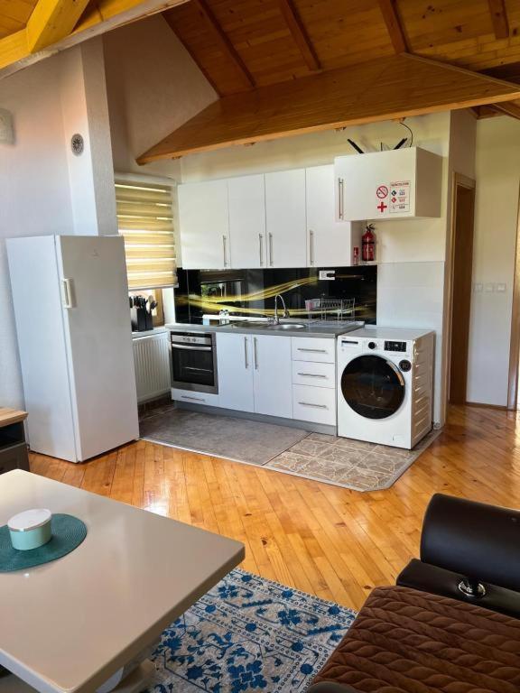 Teal Apartments Bihać Buitenkant foto
